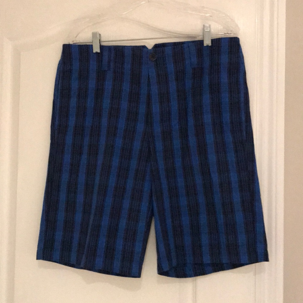 Greg Norman for Tasso Elba shorts